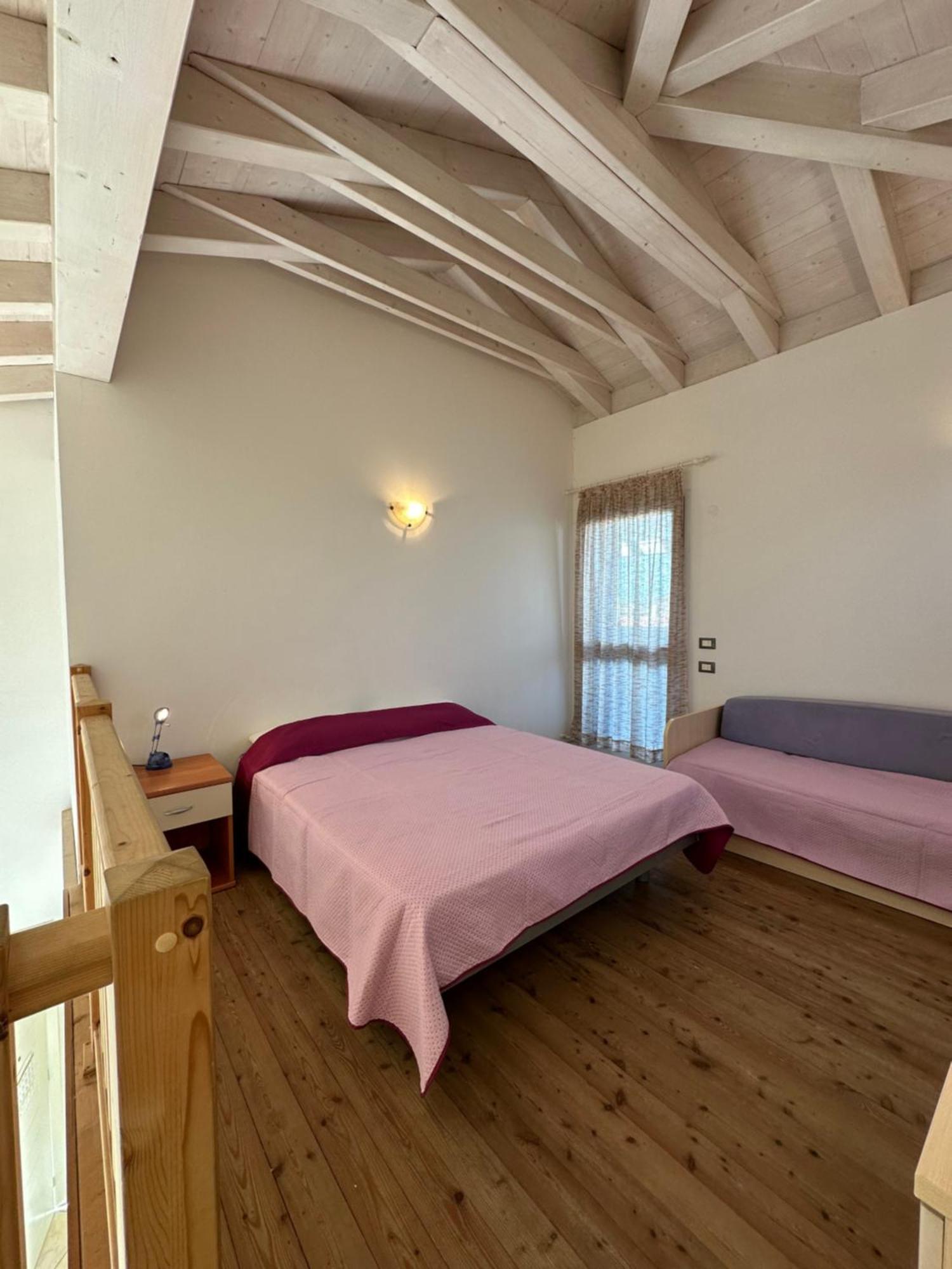 Residence Stefania Attici Su 2 Livelli - Agenzia Cocal กาออร์เล ภายนอก รูปภาพ